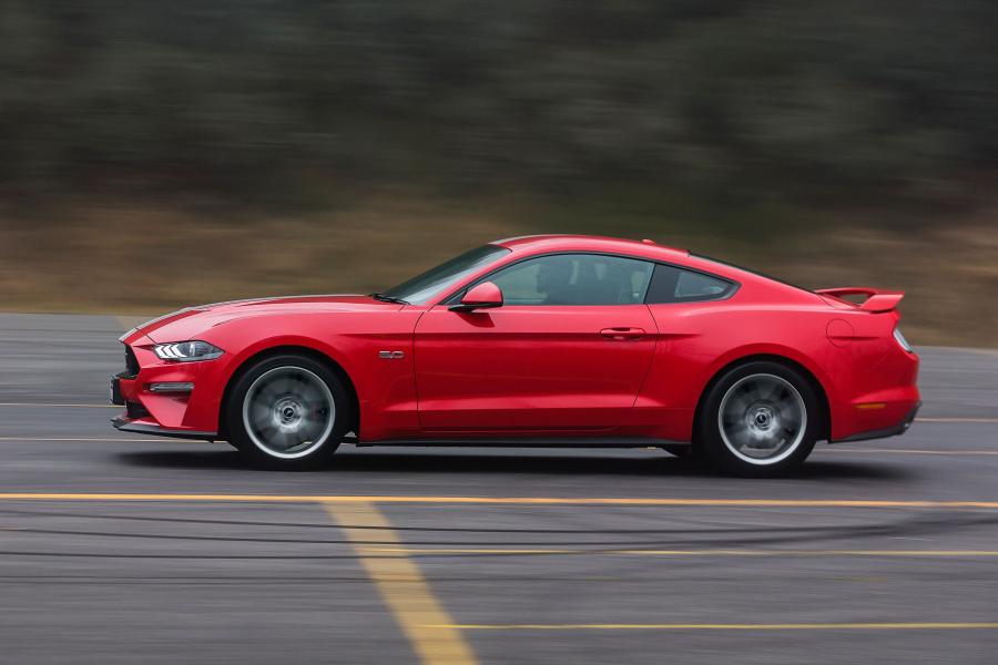  Ford Mustang GT Fastback 2018 года  (AU) (фото 13 из 40)